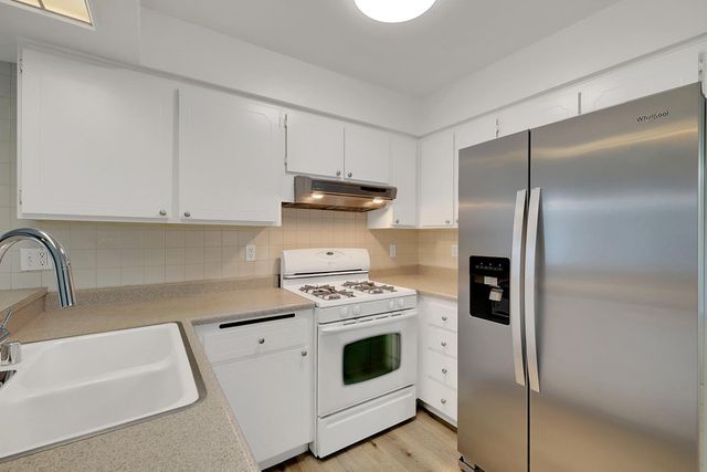 7299 Dutch Flat Dr, North Highlands, CA 95660