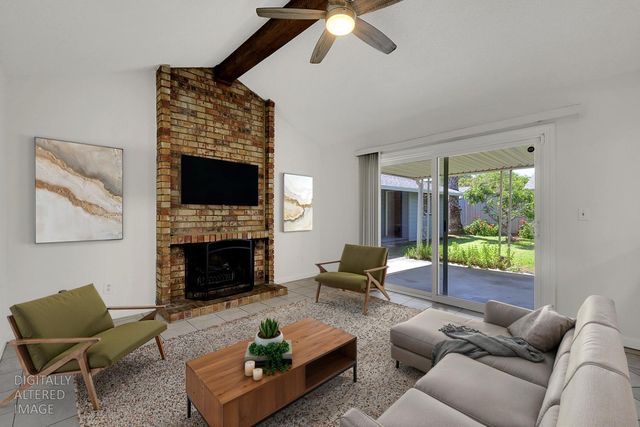 7299 Dutch Flat Dr, North Highlands, CA 95660