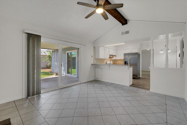 7299 Dutch Flat Dr, North Highlands, CA 95660