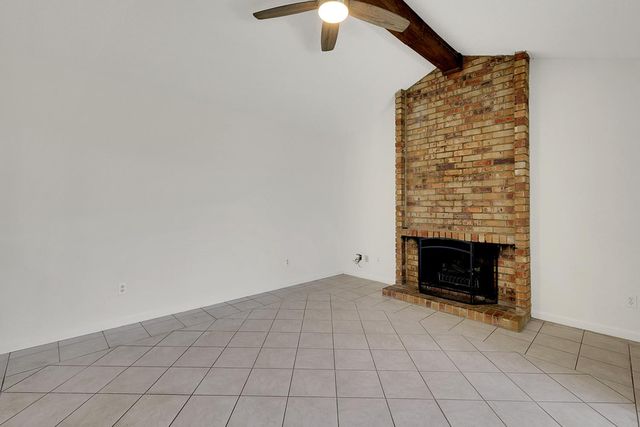 7299 Dutch Flat Dr, North Highlands, CA 95660