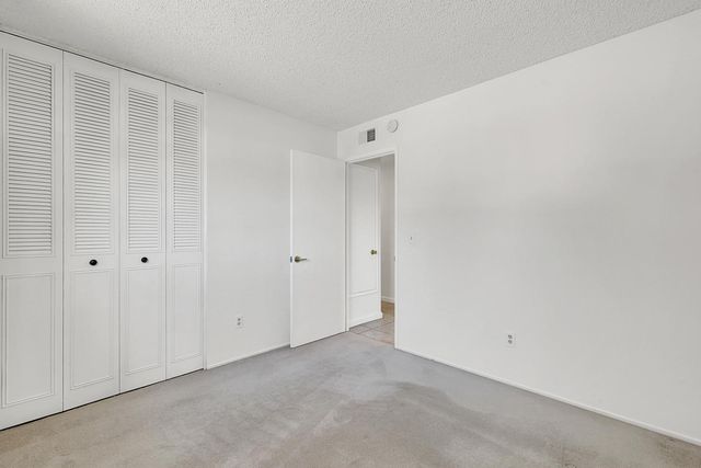 7299 Dutch Flat Dr, North Highlands, CA 95660
