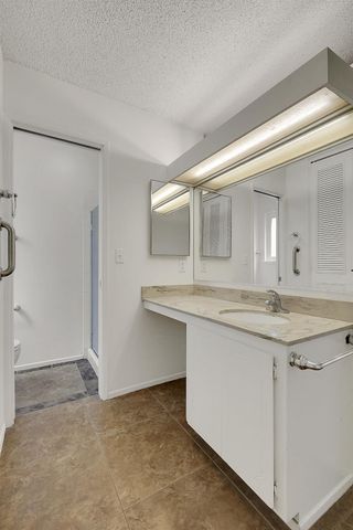 7299 Dutch Flat Dr, North Highlands, CA 95660