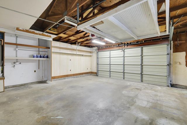 7299 Dutch Flat Dr, North Highlands, CA 95660
