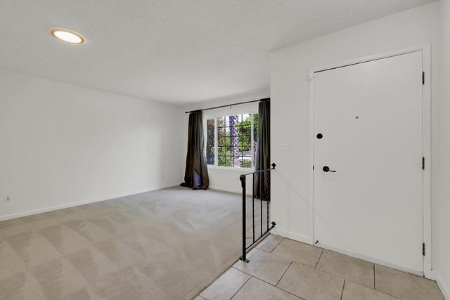 7299 Dutch Flat Dr, North Highlands, CA 95660
