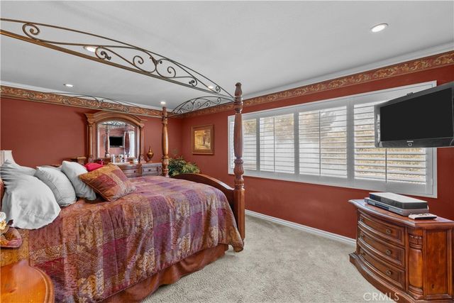 9408 True Knoll Drive, Tujunga, CA 91042