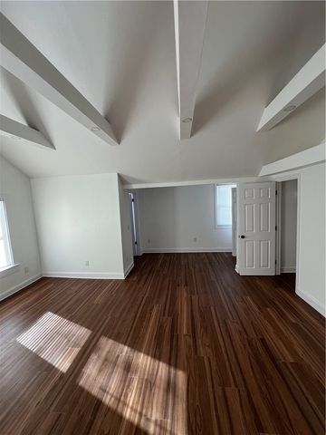 57 Gould Street, Newport, RI 02840