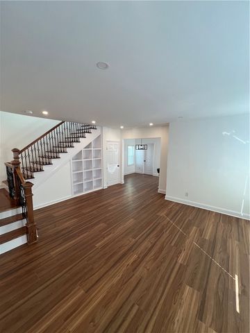 57 Gould Street, Newport, RI 02840