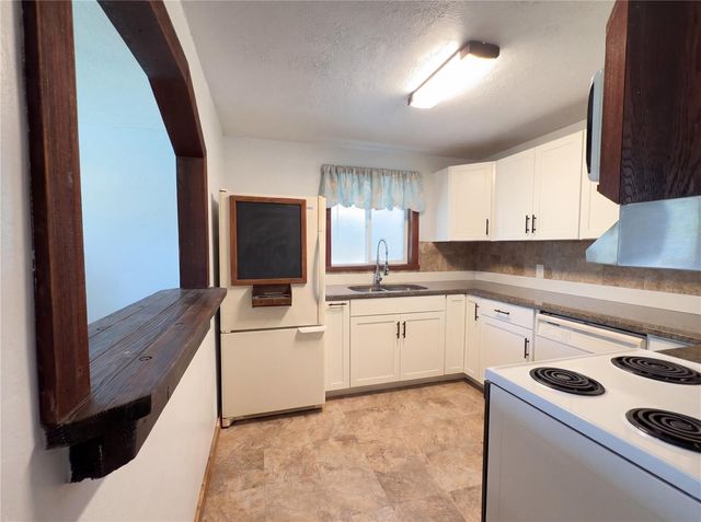 1385 BENDER AVENUE, Daytona Beach, FL 32117