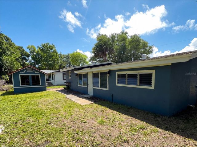 1385 BENDER AVENUE, Daytona Beach, FL 32117