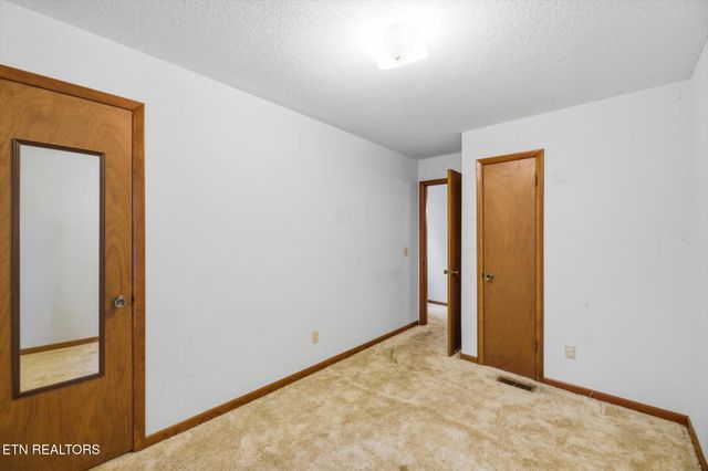 2133 Highway 30, Athens, TN 37303