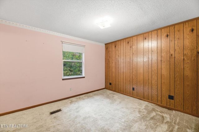 2133 Highway 30, Athens, TN 37303