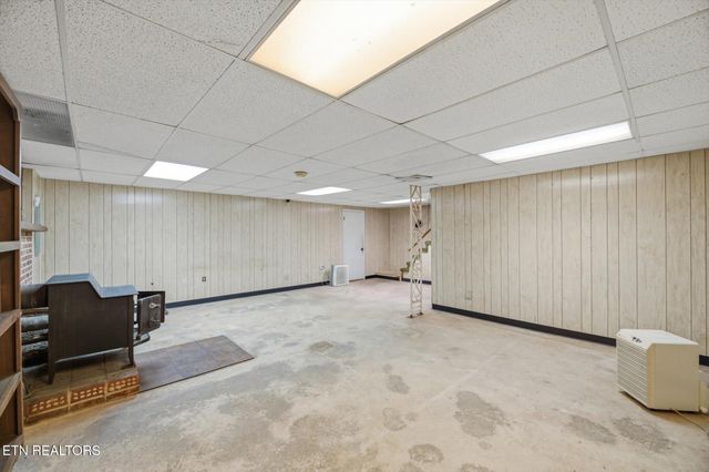 2133 Highway 30, Athens, TN 37303