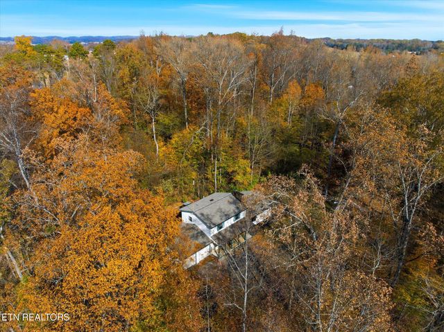 2133 Highway 30, Athens, TN 37303