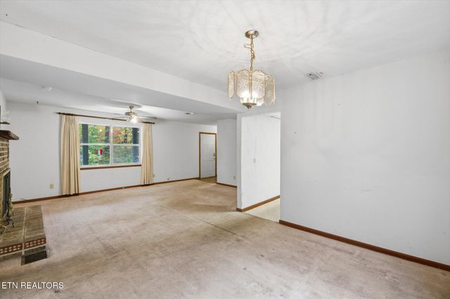 2133 Highway 30, Athens, TN 37303