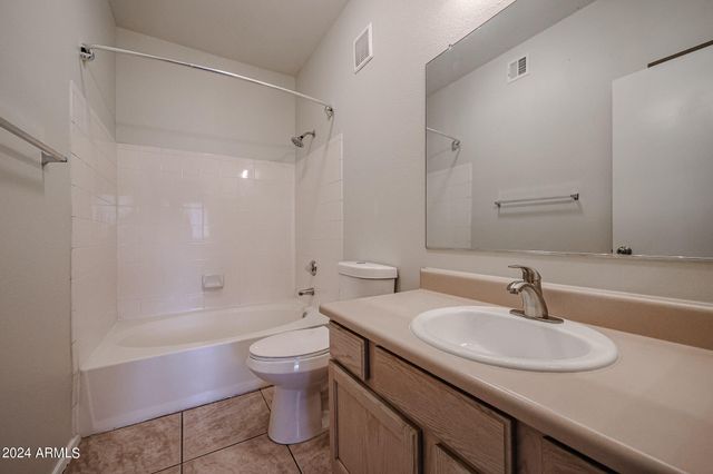 4644 N 22ND Street 2142, Phoenix, AZ 85016