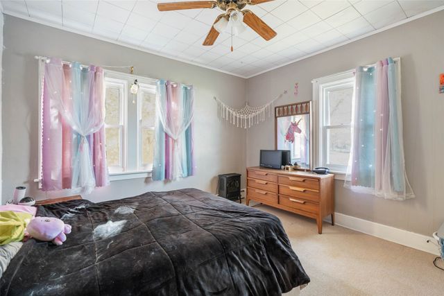 212 3rd Avenue, Melbourne, IA 50162