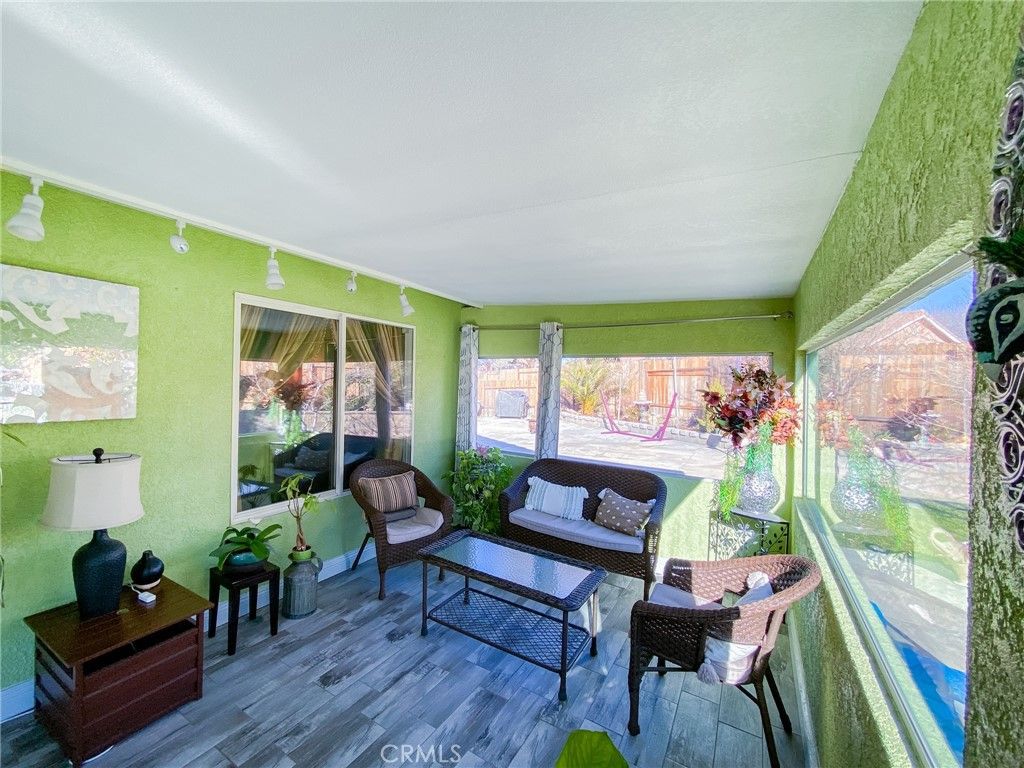 Image 20 of property listing at 3320 Kipper, Palmdale, CA 93535