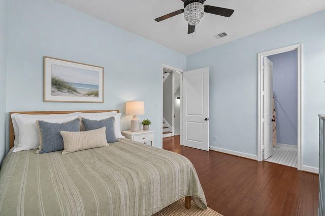 403 W Shore Drive, Clear Lake Shores, TX 77565