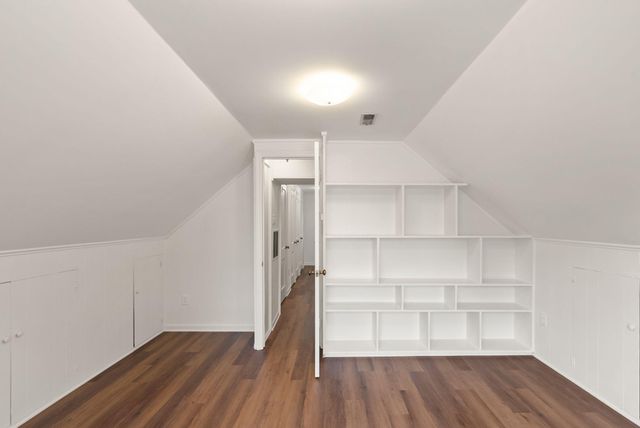 4103 WOODLAND DR, Fairfax, VA 22030