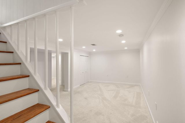 4103 WOODLAND DR, Fairfax, VA 22030