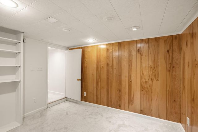 4103 WOODLAND DR, Fairfax, VA 22030