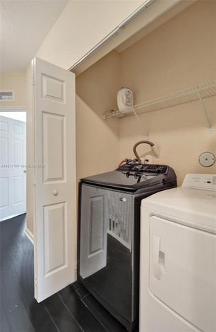 4403 Woodland Cir, Tamarac, FL 33319