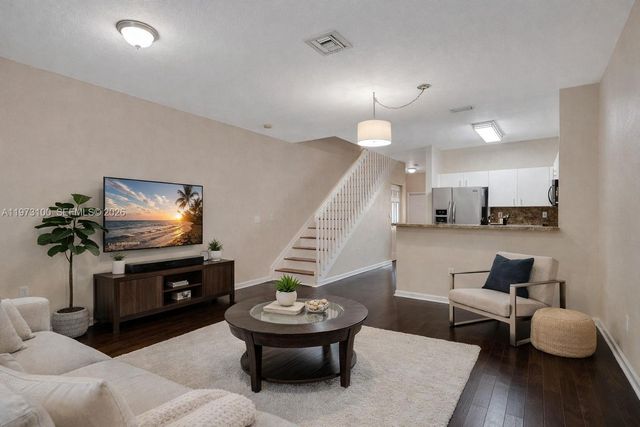 4403 Woodland Cir, Tamarac, FL 33319