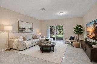 4403 Woodland Cir, Tamarac, FL 33319