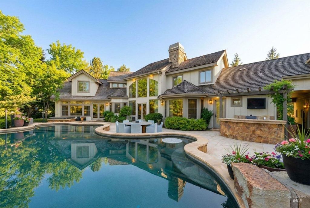 1122 W Two Rivers Lane, Eagle, ID 83616 photo 4