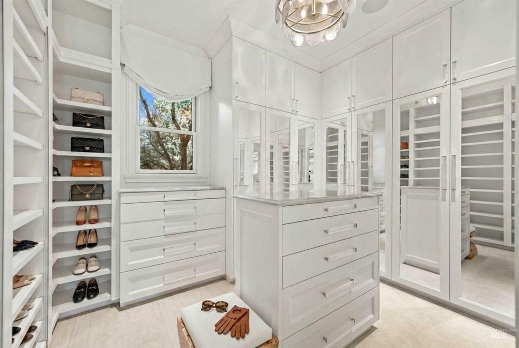 1122 W Two Rivers Lane, Eagle, ID 83616 photo 8