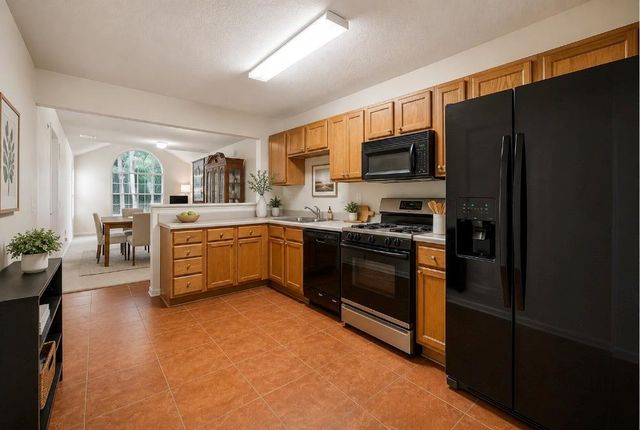 1843 Kolb Farm Circle SW, Marietta, GA 30008