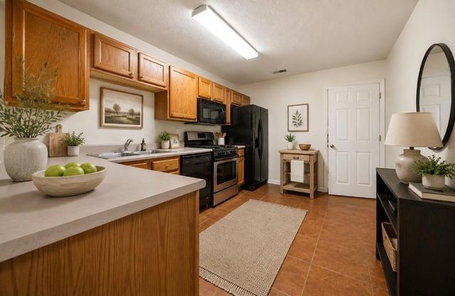 1843 Kolb Farm Circle SW, Marietta, GA 30008