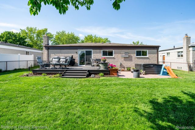 1760 Westwood Drive, Madison Heights, MI 48071