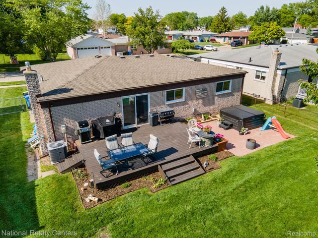 1760 Westwood Drive, Madison Heights, MI 48071