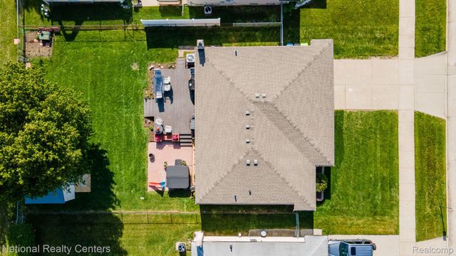 1760 Westwood Drive, Madison Heights, MI 48071