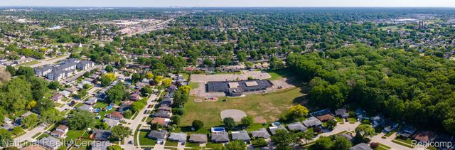 1760 Westwood Drive, Madison Heights, MI 48071
