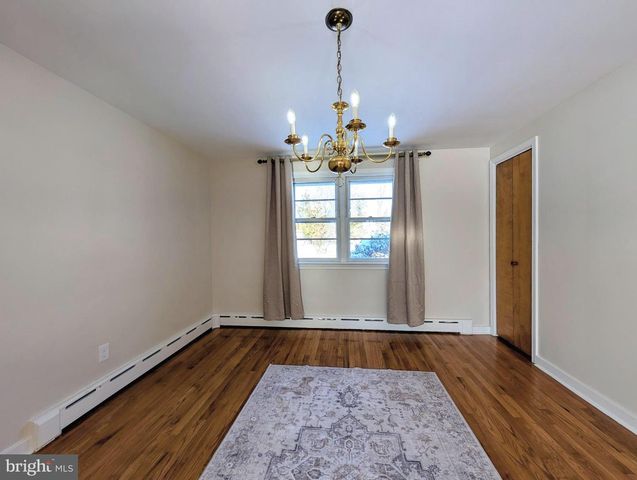 617 CRESCENT AVE, Lansdale, PA 19446