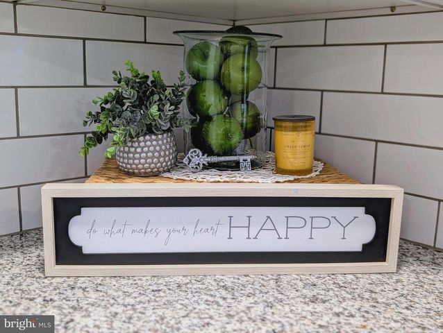 617 CRESCENT AVE, Lansdale, PA 19446