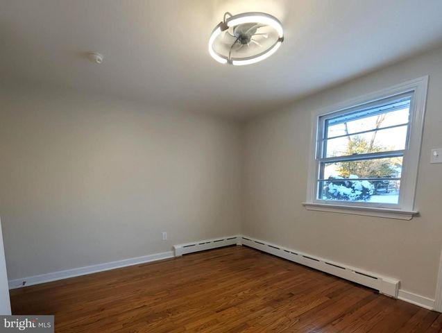 617 CRESCENT AVE, Lansdale, PA 19446