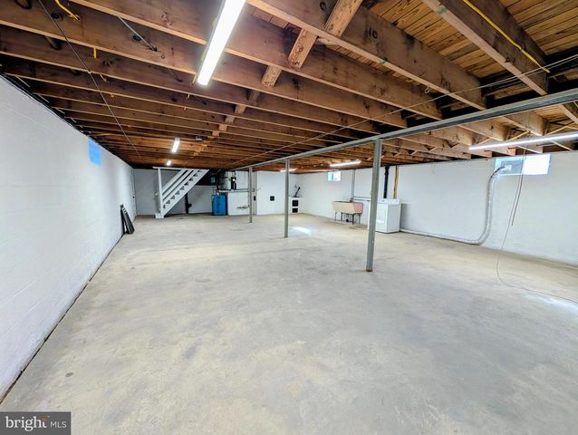 617 CRESCENT AVE, Lansdale, PA 19446