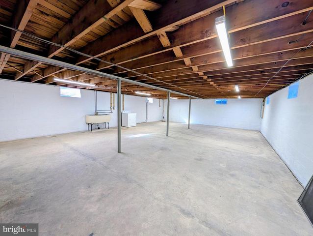 617 CRESCENT AVE, Lansdale, PA 19446