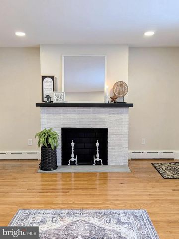 617 CRESCENT AVE, Lansdale, PA 19446