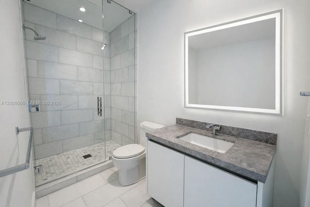 175 SE 25th Rd 1204, Miami, FL 33129