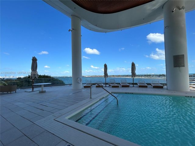 175 SE 25th Rd 1204, Miami, FL 33129