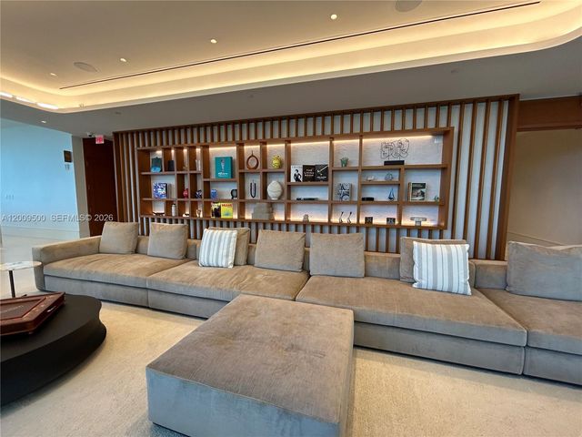 175 SE 25th Rd 1204, Miami, FL 33129