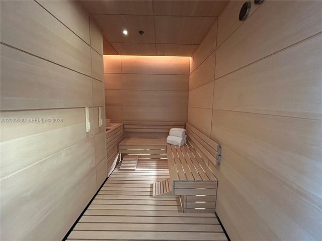 175 SE 25th Rd 1204, Miami, FL 33129