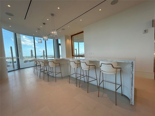 175 SE 25th Rd 1204, Miami, FL 33129