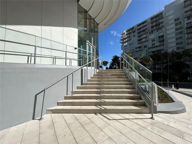 175 SE 25th Rd 1204, Miami, FL 33129