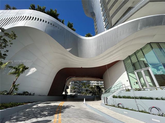 175 SE 25th Rd 1204, Miami, FL 33129