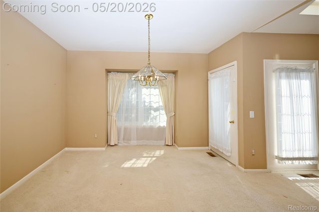 1146 Fairways Boulevard 23, Troy, MI 48085